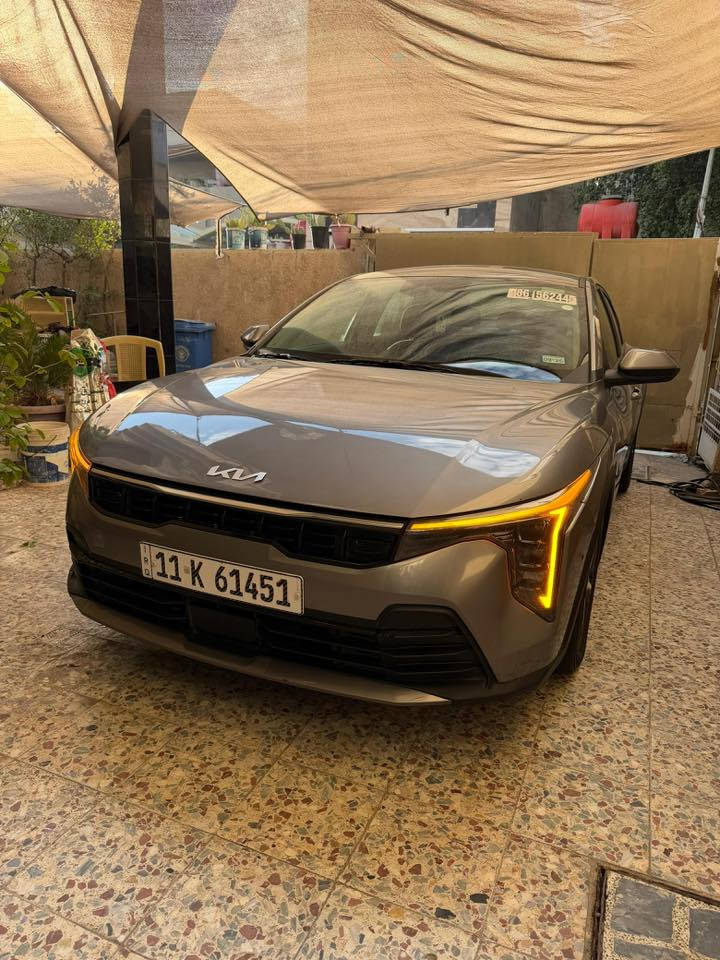 السلام عليكم 
كي فور 2025
وارد امريكي
Kia k4
فول موصفات عدا فتحة واشاير بالمري 
.تشغيل عن بعد 
.اشارة ترحيب 
.فتح الصندوق عند الاقتراب 
.اوتو هولد
.سايد بريك كهربائي
.رادار جانبي وامامي 
.مازدات led لد ثلاث عدسات
.قيادة ذاتية 
.تحديد مسار
.شاشة متصلة 
.اضوية داخلية لمس
.تحكم كامل عن طريق الشاشة 
. دشبول بيانو 
مكينه 2000 دوش 

الحادث موضح بالصور 
تبديل بنيد فقط تفصيخ اصلي
بدون دواخل لغد وشاصي كفااله 
ايرباك دركه فقط  
 .
السعر :$173 بيه مجال بسيط 
بغداد الامين الثانيه 
***********
