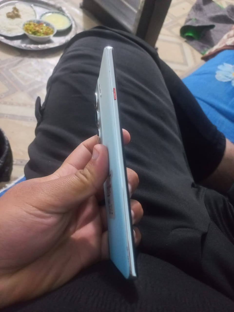 موبايل تكنو كامون 40 برو 5G ذاكرة 256 كارتونة موجود الرقم *********** غير متواجد علئ الفيس والماسنجر السعر 275 وبي مجال بسيط لشراي
