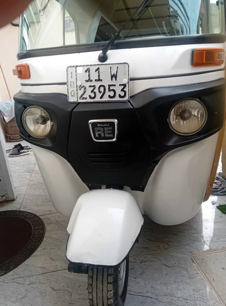 سلام عليكم من رخصت  الادمن
تكتك للبيع ٢٠٢١ مكفوله من كلشي  مكينه بلاديه  ما مفتوح بيه برغي   رقم انكليزي مثل ما واضح بل صوره  تحويل ثاني يوم  ***********  مكاني ابو دشير
