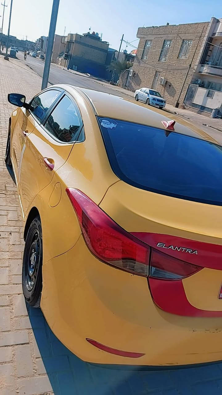 سلام عليكم النترا موديل 2015امريكي حادث جاملغ وبنيد رقم بغداد انكليزي مواصفات نص فول معروفه مكينه 1800دوش السعر 105وبيه مجال مكان كوت ***********
