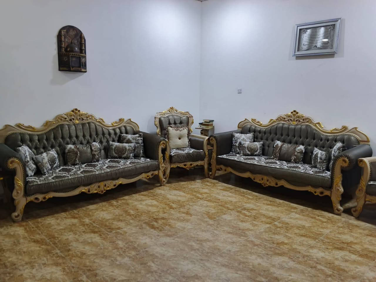 بيت للبيع طابق وااحدد
مساحه 120
 عنوانه ب قادسيه ثانيه 
للاستفسار. 
***********
📍📍اتصال ع خط فقط صاحب الرقم لا يعرف القراءة بدوون
