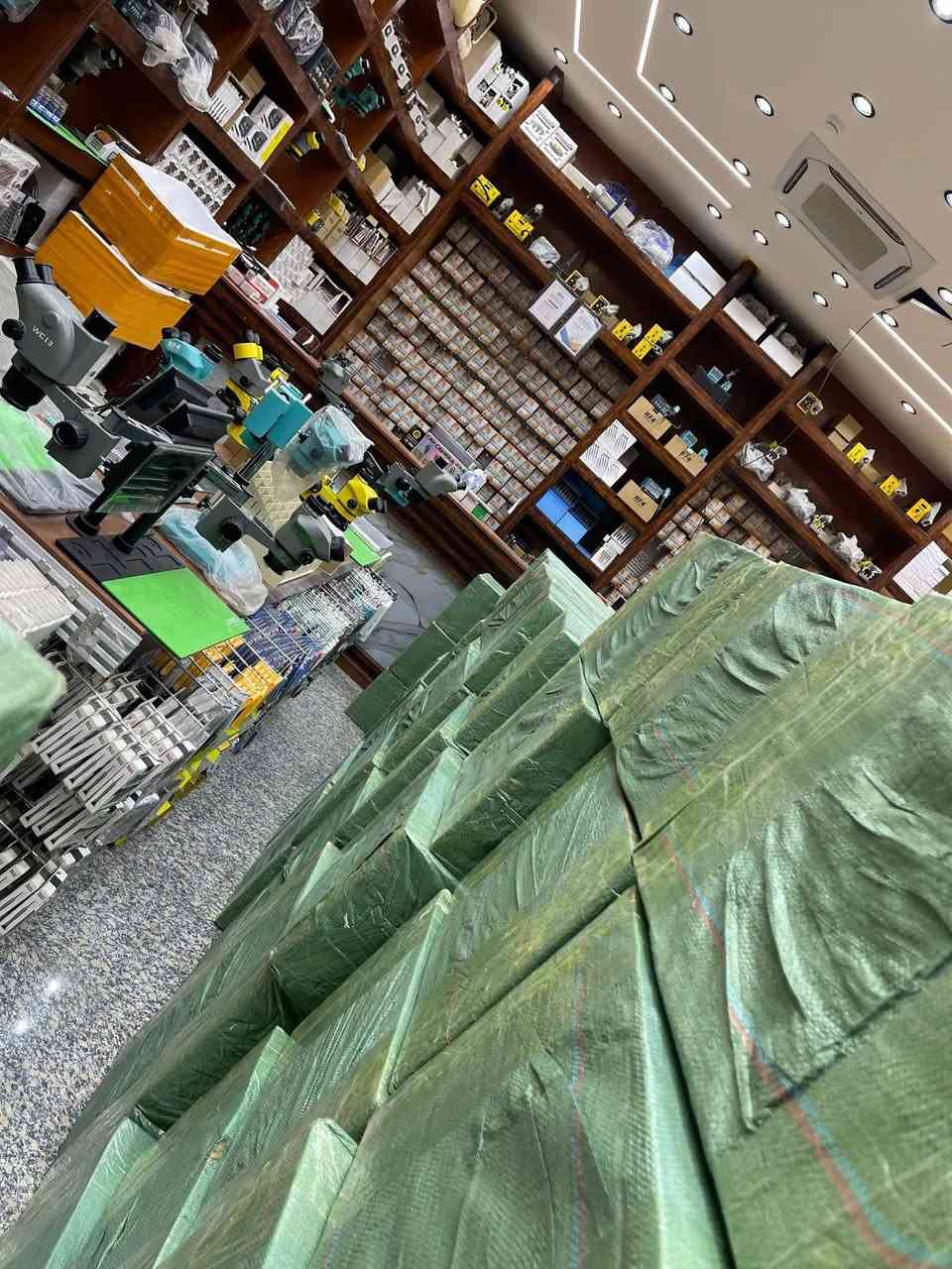 📍وصول وجبة شاشات وكالة بتاريخ 2026/5/25 💣👇
  🔥📞للأسعار تنافسية كمية محدودة  سارعوا للحجز والأستفسار !!📍 للأسعار تنافسية جملة_مفرد 🔥🔥📲

شركة الأسراء لتجارة قطع غيار هواتف📍
✨الفرع الرئيسي بغداد /شارع الربيعي / مجاور دريم ستي مول / مقابل اسواق كل يوم سابقا / عمارة الفرقان 

 ادارة 📞***********
مبيعات 📞***********
مبيعات📞***********

لمعرفة الأسعار  https://t.me/+a7RdpunoeEdjN2Ri
 📍الموقع 
https://maps.app.goo.gl/sXLDgEUdc4FeddoCA

✨الفرع الثاني ارقام فرع 📞
عنوان بغداد / شارع الداخل / قرب مطعم ليمونة

مبيعات 📲 ***********
مبيعات 📲***********

#صيانة_هواتف #فني_صيانة_موبايل #العراق_محافظات_بغداد
#تصليح_هواتف #بغداد_زيونة_شارع_الربيعي
