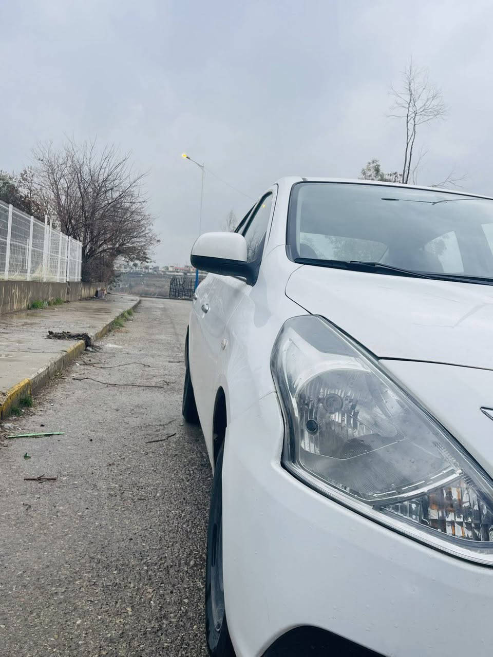 بەناوی خوا...
نیسان سەنی لاکشمیبای بۆ فرۆشتن
مۆدێلی 2018
بێ بۆیاخ 
سەنەوی تازە 
دەسک ستیل شاشە ئایپاد سوکان ڤۆلیۆم 
بێ تەقە وڕەقەهەموو گیانی بەشەرت 
ماڵی دۆستە سەیارەکە هی ماڵی خۆمە هەتا بڵێی بێ موشکیلەیە هەموو گیانی بەشەرت چرکەی تیا نیە 
نرخی107 گەڵا و مەعامەلە لە سلێمانیم 
ژ.م *********** السليمانية, العراق
