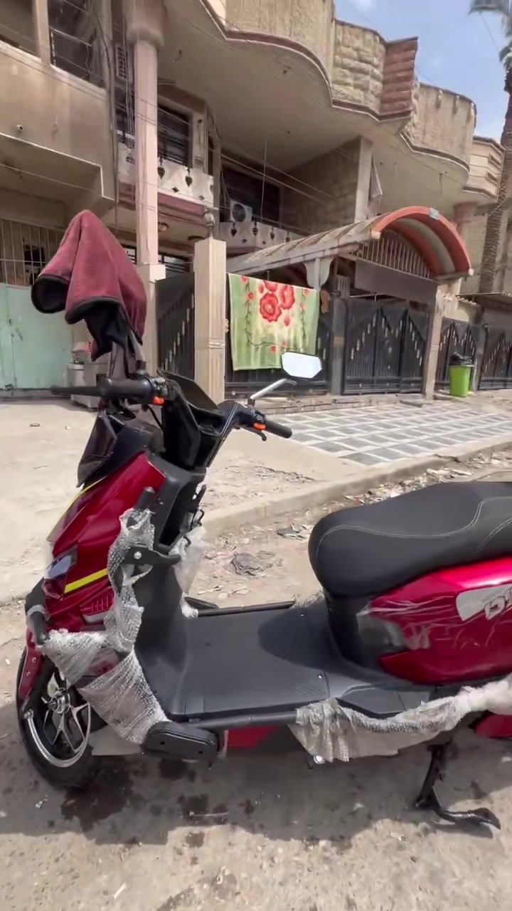 🔥 دراجة صاعقه 🔥
⚡ ملف 2000s
🔋 6 بطاريات
🛣️ تمشيك مسافة 75 كيلو
🚀 سرعة تصل إلى 80

✅ ضمان ملف وعقل لمدة سنة
✅ ضمان بطارية 6 أشهر

💰 السعر مليون 250

📍 بغداد - حب العامل- 
📞 ***********
