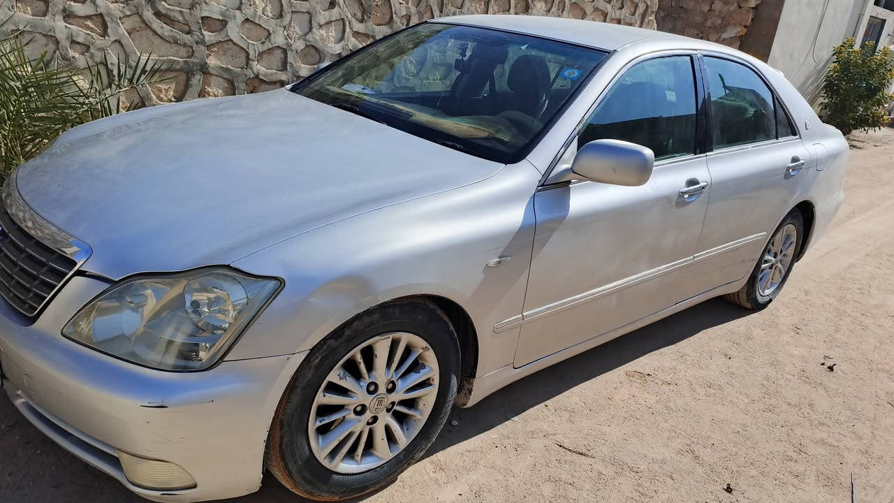 السلام عليكم
شاهينه ٢٠٠٥
باسمي مداور ثاني يوم سنوية جديدة
رقم انكليزي
٣ دكم تبريد قطعتين 
برده خلفيه
مكفولة من الضربه القويه ونقل جثة وكص 
***********
***********
