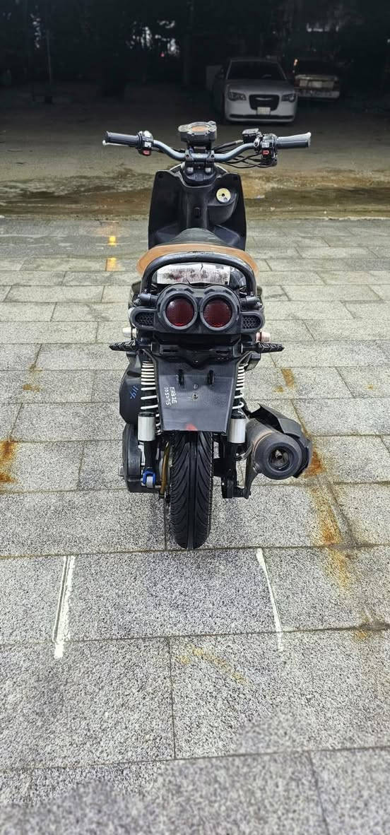 سكنز جبلي للبيع في حالت وكاله صالها شهرين طالع رمبه للاستفسار أكثر راسلني واتساب  *********** عنواني الناصريه مركز.. ❤️
