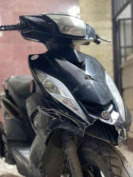 للبيع 
دراجة gtr نازلة من الرمبة اوراق موجودة كفالة عامة برغي مامفتوح بيهة كلشي شغال كهربائيات مكينة ناعمة تجي للبيع تفحص وتاخذ سعر مليون وخمسين الف مجال بصيط حق جية 
مكاني بلديات 
***********
رجاءً المو شراي لا يتعبني
