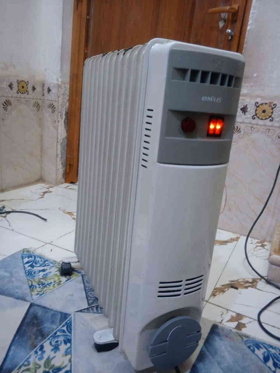 صوبه زيتيه كامله ١٢ خانه شرط شغل سعر٣٠ مكاني ناصريه حي فداء *********** للإستفسار  صوبه تجي دبل هيتر ناصرية, ذي قار
