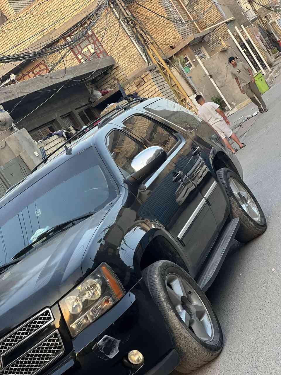 تاهو دوات دوات دوات 
موديل 9 
فول موصفات 
مكفوله من الكصه شرط السونار
مكفوله من حدث نقطت صبغ مابيه 
مكينه كير تبريد كله جديد 
دخل جلد 
كشن كهربا تبريد تدفه 
لون اسود بلادي 
فتحه 
تخم تاير كلش حلو 
صدره خير من الله 
سياره مطلع فقط دخل المنطقه 
المكان بغداد
رقمي  ***********
