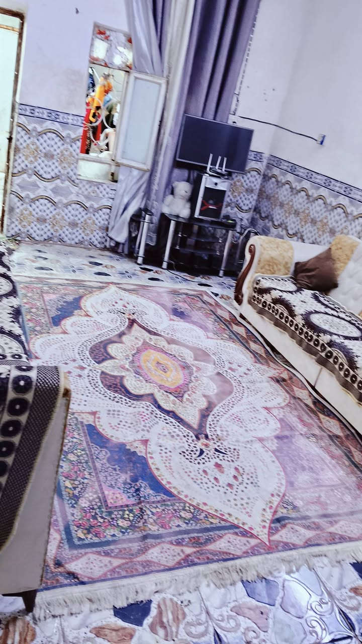 بيت زراعي سند 25 ميت متر حي العسكري قرب جامع زين العابدين نهايت الشارع 30 للبيع
***********
