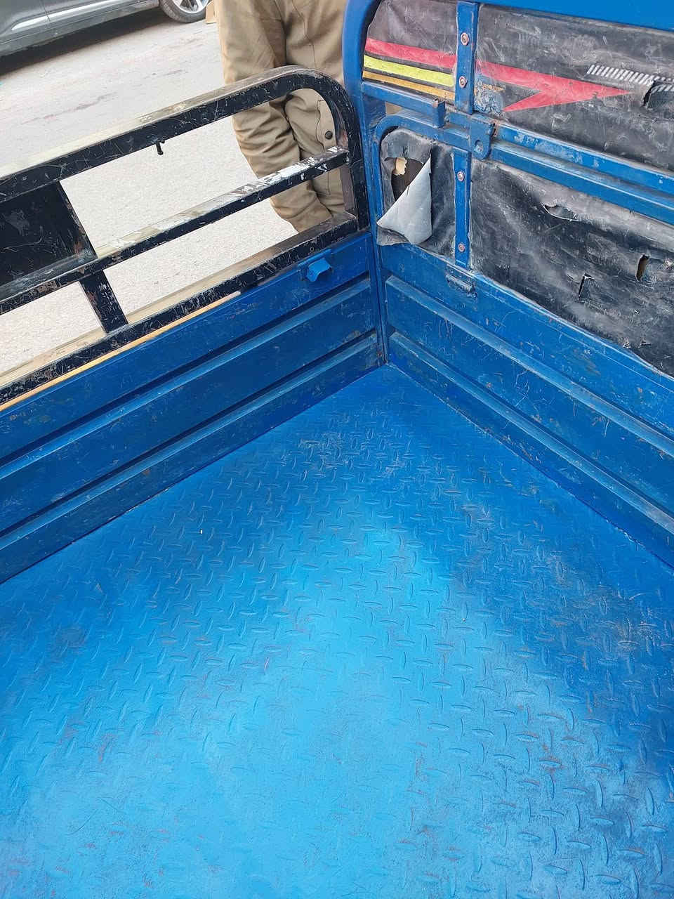 ستوته البيع مابيه اي نقص جاهزه من كل نواحي الحجم الكبير سعر مليون و 100 سكن بغداد متواجد خاص او هاذه رقمي ***********
