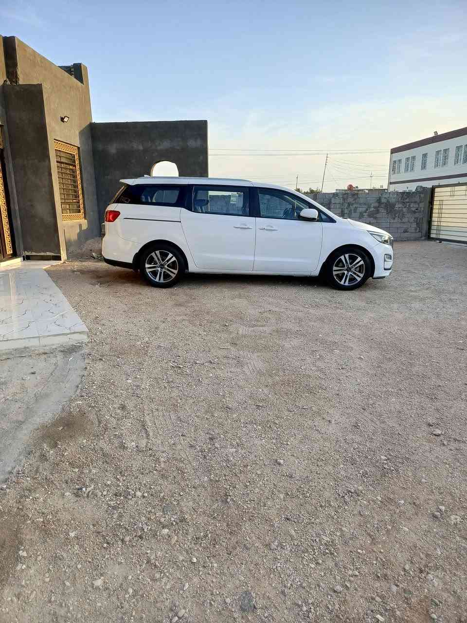 السلام عليكم كيه كرنفال امريكي موديل 2019 
للاستفسار ***********
