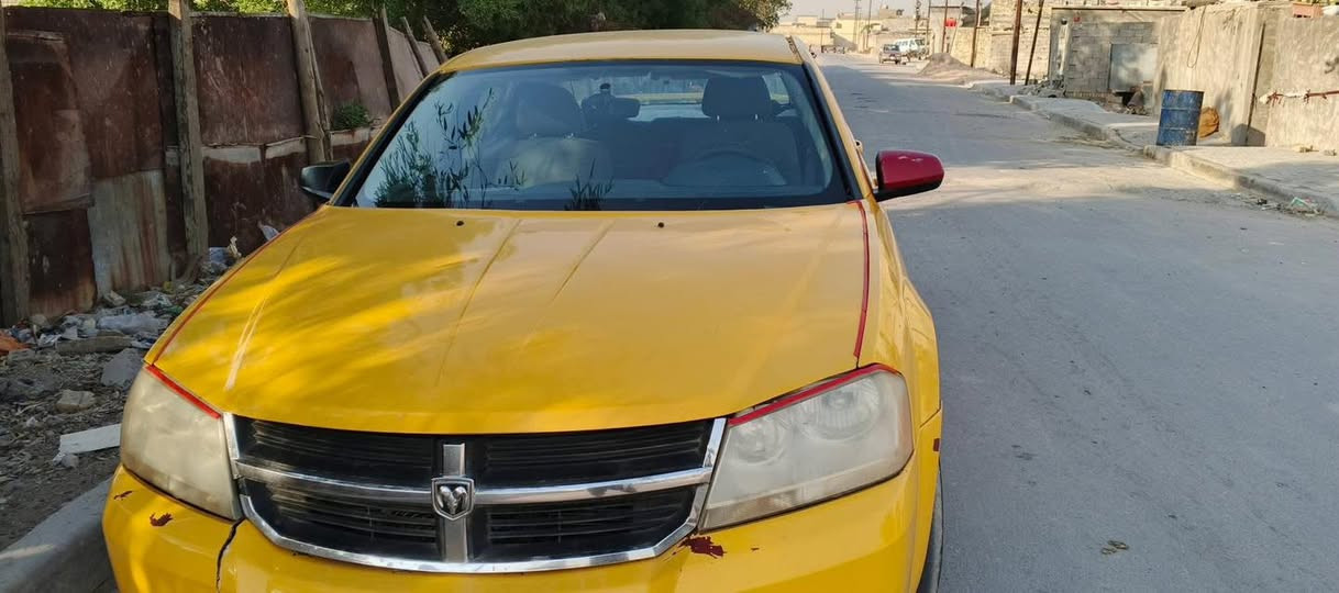 سلام عليكم دوج فنجر 2008كامله مكينه جديده شادها مصار سبوعين لا تنقيص لا تبخير كير مكفول سنويه بشهر 6 بهاي سنه تسقط عليها غرامات يطيحون من سعرها سياره عوزها شويه ترتيب داخلها شوي تعبان بس سياره شغل وطلع وين ما تريد   ملاحضه جماعت مراوس  لا تدخلي لان بس ابيع 
سياره بغداد راعيها موجود بناصريه مشروع وطني رقمها أنبار وين ما تريد تتحول 
رقمي ***********
