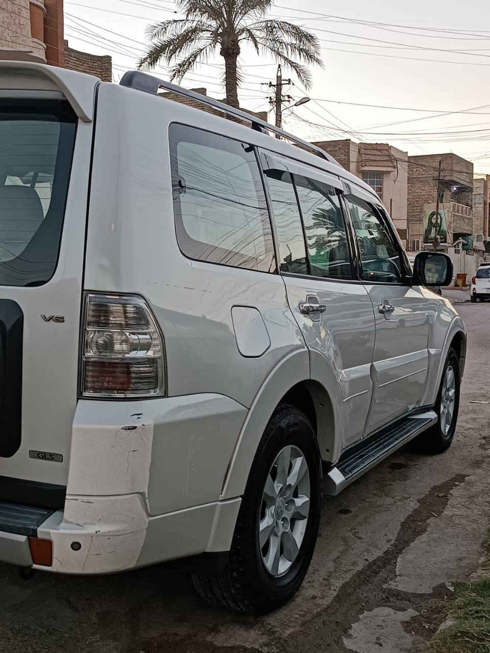 باجيرو حبتور – لون صدفي
فول مواصفات / واحد على واحد
مكفولة من الصبغ

المواصفات:
⭐ بيه بارد جاملغ  أمامي
⭐ موديل 2010
⭐ فتحة سقف
⭐ كشنات جلد
⭐ كشن كهرباء
⭐ دعامية خلفية
⭐ ستيرن صاج
⭐ مرايات شفط
⭐ تحكم بالستيرن
⭐ السيارة جاهزة
☣️ بيه بارد جاملغ  أمامي

💰 السعر: 145$
📍 الموقع: بغداد
📞 للتواصل: ***********
