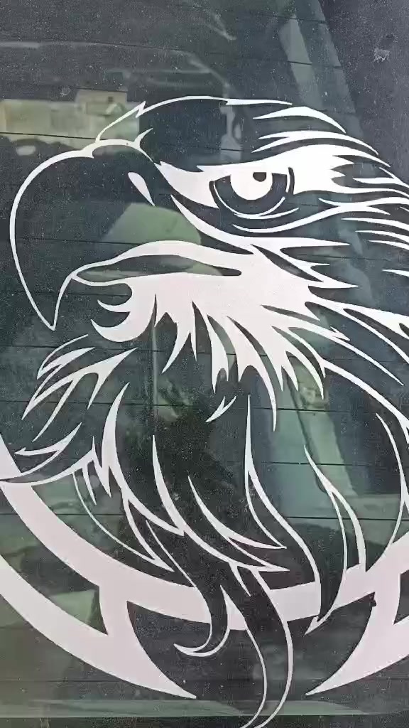 السلام عليكم للبيع بهبهان ٩٨ سيارة جاهزة كير ومكينه وحدادية وتخم تاير رقم ديالى اجرة راعيها بالحله بالمسيب ابيعها بدون راعي ومراوس ترهم مكانها الناصرية سعرها ٢٥ وبيها مجال ورقمي *********** والشراي يتصل
