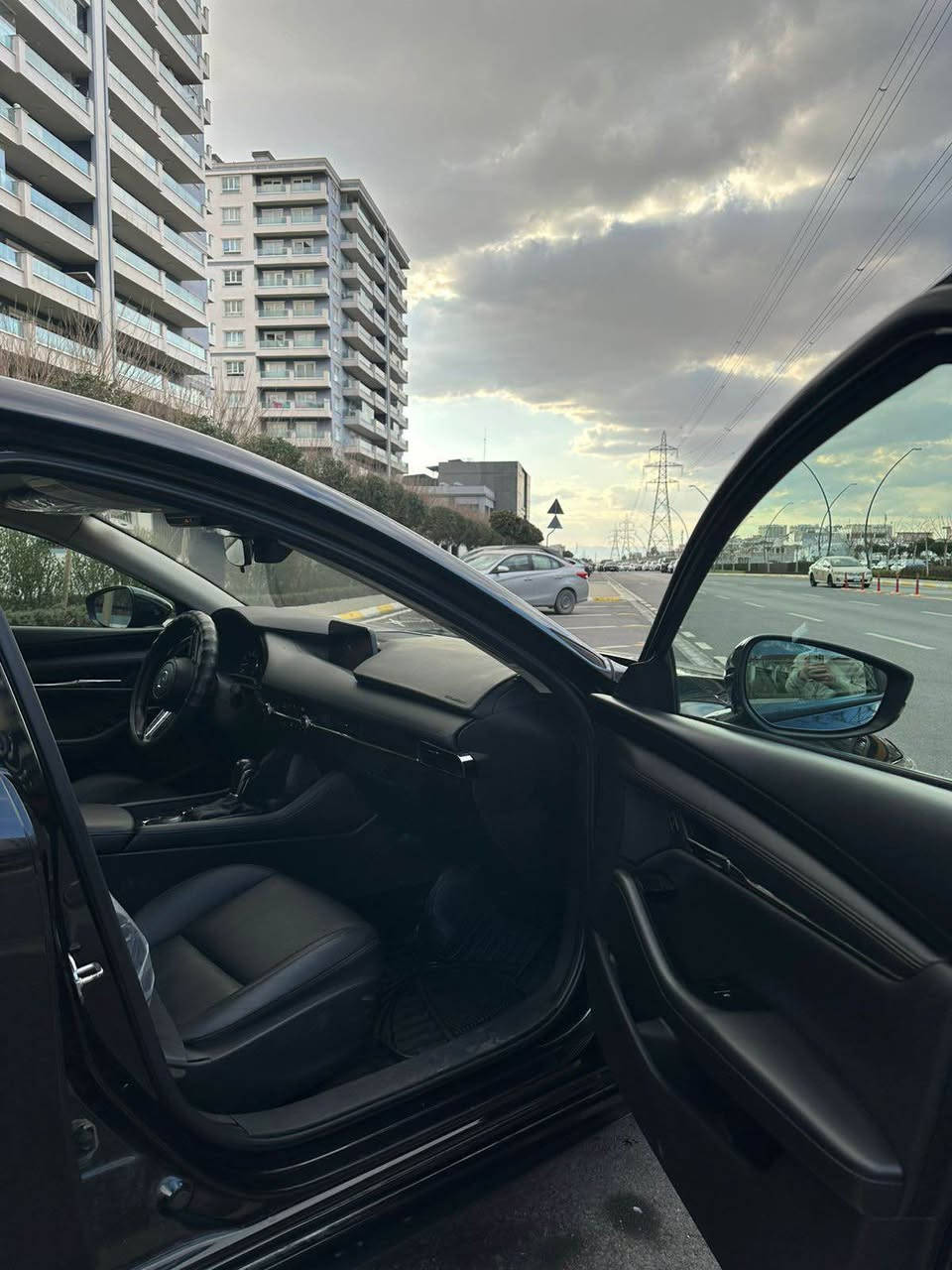 دوو با ر جه ى هه يه توزيك سارد هه موو گيانم به شه ر ت السليمانية, العراق


**إذا كنت صاحب هذا الإعلان وتريد حذفه لأي سبب، رجاءا أرسل رسالة إلى الدعم الفني**