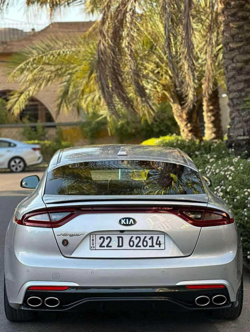 كيا ستنكر 2018 للبيع 
وارد امريكي بدون حادث بيهة سرقه جاملغين وبنيد ومشدود بلادي وصابغيهن شواصي مكفوله شرط الفحص 
كير مكينه صدر على وضع الشركه ماشيه 56 محرك 4 سلندر 
مواصفات فول عدا البانوراما :- ( بصمه / كشنات جلد / تدفئه كشنات / تبريد قطعتين / شفتات ستيرن / شاشه ابل كار بلي / دركه GT ) 
رقم اربيل شرط التحويل
مكاني بغداد 
السعر :- 137 وبي مجال 
للاستفسار :- *********** بغداد, العراق
