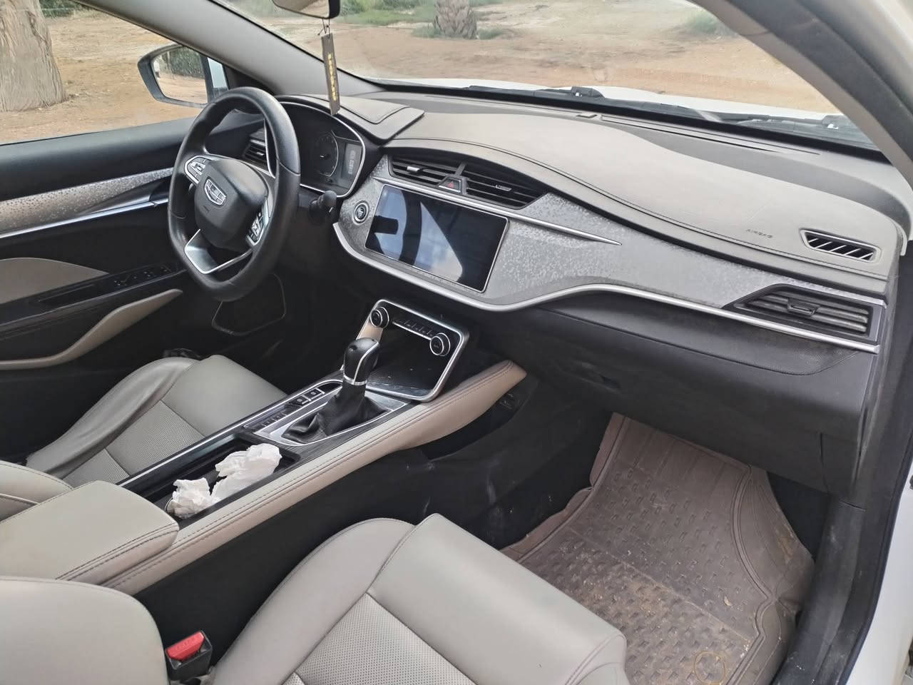 جيلي موديل ٢٢ معوقين مثنى سياره بيه قطعه وحدة صبغ ترهم مراوس للاستفسار الاتصال ***********
