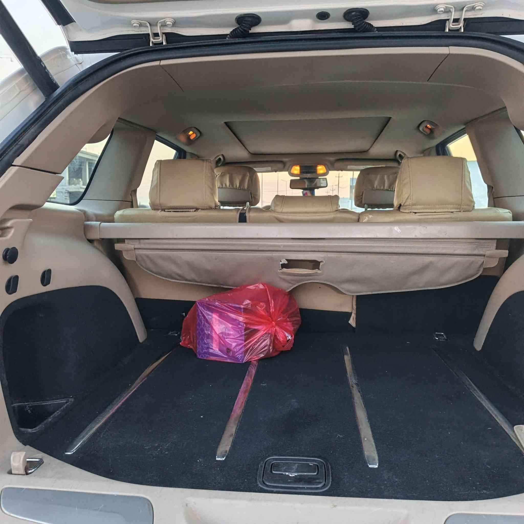 السلام عليكم
Jeep كراند شيروكي 2013 خليجي 🔥
( Limited) لمتد 4×4
السيارة مكفولة كفالة عامة وفول مواصفات 1/1 فول للاخير ✅

بصمة تشغيل ✅
بانوراما✅
صندوق كهربائي✅
حساسات امامية خلفية✅
داخل جلد ✅
كراسي كهرباء ✅
تدفئه وتبريد بالكشانة✅
رقم بغداد الماني تحويل ثاني يوم ،
السيارة جديدة وممتعوبة مال جناي 
ماشيه , 116
عنوان السيارة الانبار الرمادي حصيبة الشرقية للاستفسار الاتصال على الرقم  *********** . 

السعر (205) وبي مجال شي بسيط 🩵
