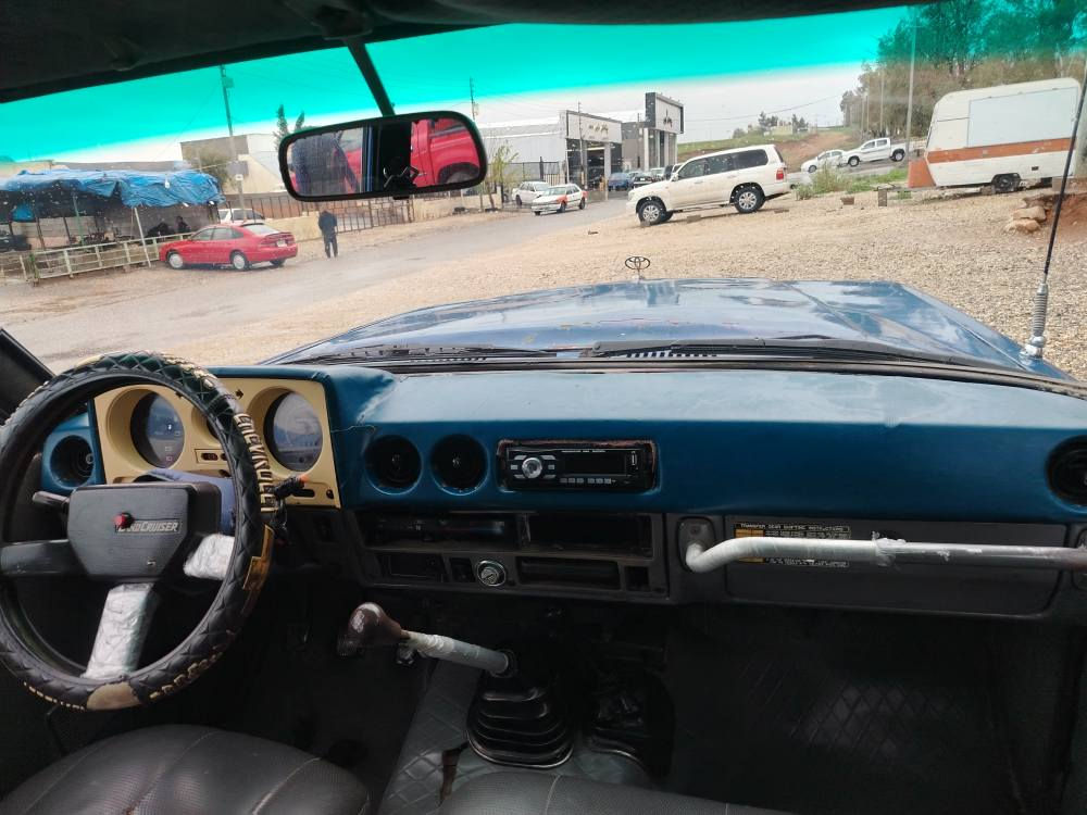 *********** /*********** تويوتا لاندكروز موديل 1986 ئارم سليماني سه وزه كه بو سه يته ره به شه رت مه كينه ٣اف شه ش گير باوه ر جام كاربايه دبل اكسل به شه رت دعم ليدراو ي نيه كاره بأي هموو به شه رت ده ده م گه رمي به شه رت كويسينجاك, أربيل
