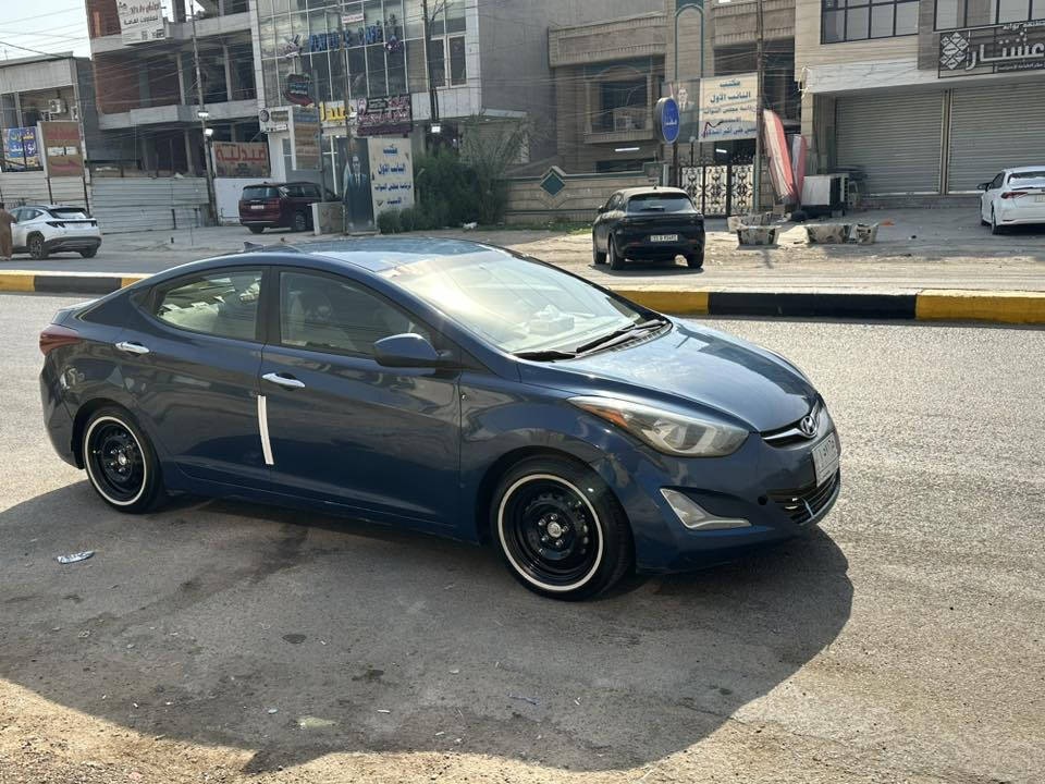 سلام عليكم  النتره البيع موديل ١٦ رقم كربلاء مشروع وطني بيه.                            قطعتين مكان بغداد اليوسفيه سعر نتصل ودلل ***********
