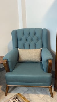 كنب • صالون • مفروشات