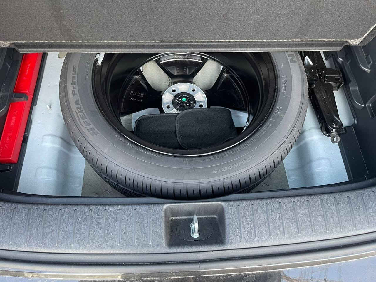 سبورتج موديل 2025 بلاك ديشن
داخل زيتوني رقم بغداد كشنات كهرباء تدفئه 
صندوك كهربائي شراي يتصل ***********
