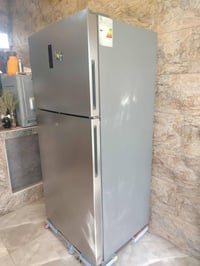 ثلاجه حجم كبير • نوعية بلسان