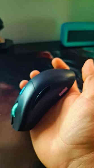 مستعجل علبيعة مو سعرها الاستفسار خاص او على للواتس اب

سيت اب كامل للبيع
ابيع الكيس وحدة مليون و 350 قفل جديد استعمال جدا قليل 

واذا شلعة مليونين و ٢٥٠ الف وقابل للتفاوض الي يشوف سعري غالي يروح يشتري الستوك الرخيص

الفGpu: 3070ti 450 

الفCpu: ryzen 5 7600X 300 

الفRam: 16 4800 
100

Ddr5 

المذربورد الف b650H 90 

الفPsu: 750w 90

الفCase: FT418 PRO 100

الفhard ssd 1t + hdd 2t 200

الفDeepcooler: gammaxx series ag400 90

القطع:

سماعات ستيل سيريس نوفا 5p المرغوبة لون ابيض ضمان عليها سنتين سعر 200 الف 

موس كلوريوس موديل د برو وايرليس ضمان سنة  80 الف 

كيبورد ريدراكون براكي برو وايريلس ضمان سنة 90 الف 

ستاند سماعة rgb السعر 45 الف

فيكرات 2 السعر 45 الف

موس كلوريوس موديل د واير السعر 50 الف 

شاشة: acer 1080p 165hz VG242Y P الغنية عن التعريف ips طبعا السعر 250 الف جديدة بعدها شخط مابيها 

جوستك playstation 4 السعر 30 الف

ميز كيمنك جديد غير مفتوح صارلة شهرين عندي بي rgb و الخشب mdf  السعر 100 الف#

كرسي مكتبي جديد بدون اي خدش جكات شغالة السعر 60 الف
تواصل خاص او واتس اب 
*********** بغداد
