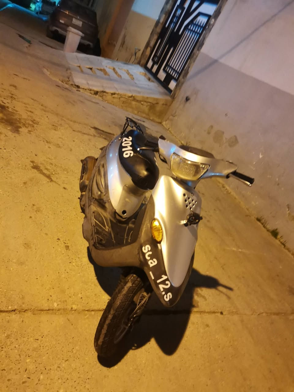 سلام عليكم ماطور نحله ٩ زروف شرط ما مفتوحه المكينه بس قبق هندر مفتوح ما بي  صوت اكسن السعر ٤٥٠ وبي مجال


**إذا كنت صاحب هذا الإعلان وتريد حذفه لأي سبب، رجاءا أرسل رسالة إلى الدعم الفني**