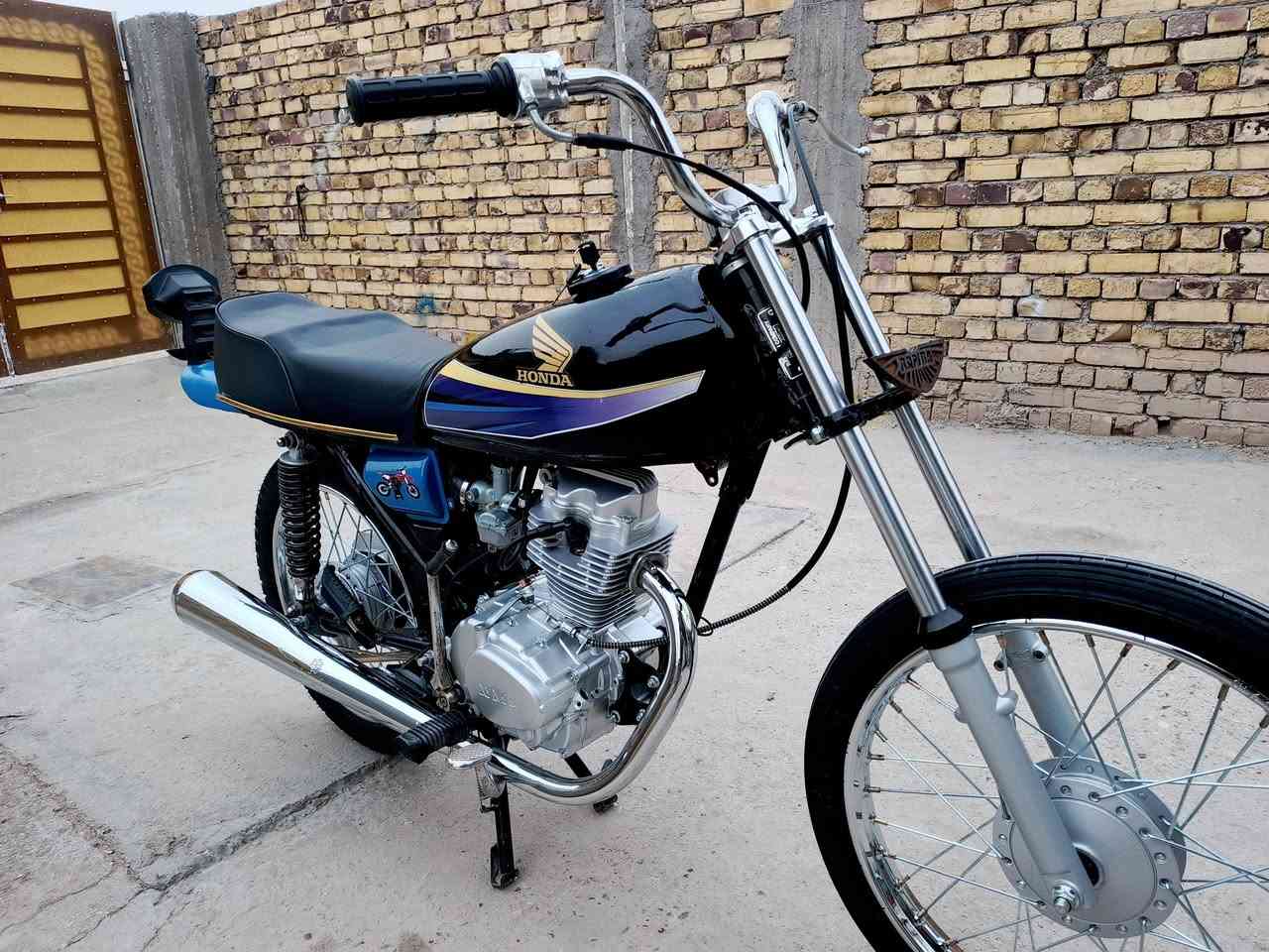 للبيع//تعمير نامه اصلي 2026.
وشاصي 2025 اوراق كفاله عامه. تفلس ما مفلسه.
شرط الرزانه يابسه 😅
السعر//680 مجال بصيط
المكان القاسم ع ناحيت الطليعه 👉🏻 
الشراي يتصل//***********☎️📞
صار شهرين من تعمرت#
