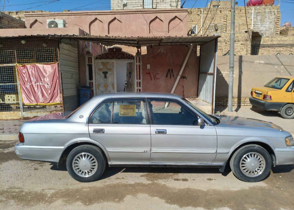 السلام عليكم ورحمه الله وبركاته أرنب طويل موديل 1992 ايسر بلاد رقم بصرة انكليزي مشروع وطني سنويه لل27 هزة جديدة بأسمي 
مصبوغ عام للجمالية الباقي كفالة من الگص والنقل والأصوليات  كير مكينه 3000 تخم تاير ، حدادية ،تبريد كهربائيات جدد مكان السيارة ميسان /العمارة 
السعر 77 وبيها مجال
رقم الهاتف 
   *********** عمارة, ميسان
