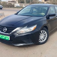 نيسان التيما 2016 امريكي داخل عسلي سيارة كلين بدون ظرر عدة الي موضع با...