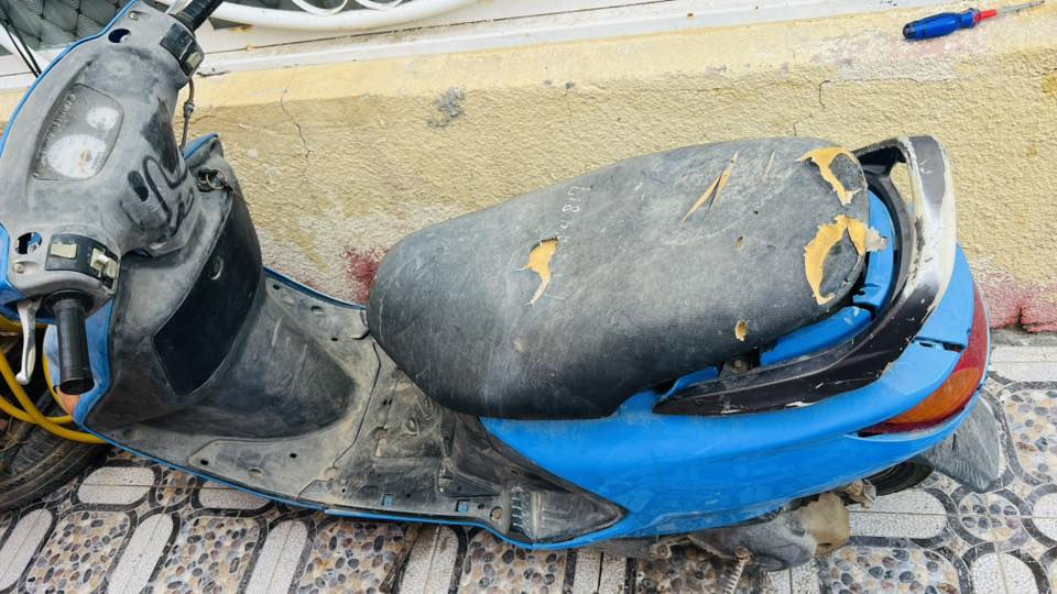 السلام عليكم فراشه شغله كامله عوزهة بس المازدة دراجه ما مفتوحه
275 وبيهة مجال قليل 
*********** او علق واني اراسلك
