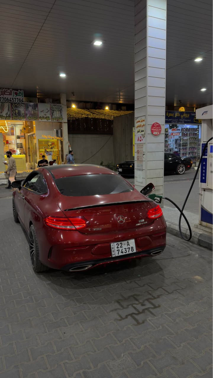 مراوس حسب القناعه 
مرسيدس c300 كوبيه رياضي موديل 17 فول
ماشيه 95 الف كيلو حادث جاملغين صبغ والديار الخلفي ناشر السونار مع الصور السياره جاهزه من كلشي رقم اربيل سنوية وهزه جديده تحويل او وكاله
حاضر بيع ومراوس حسب القناعة السعر 195 وبيها مجال للشراي 
***********
*********** البصرة, العراق
