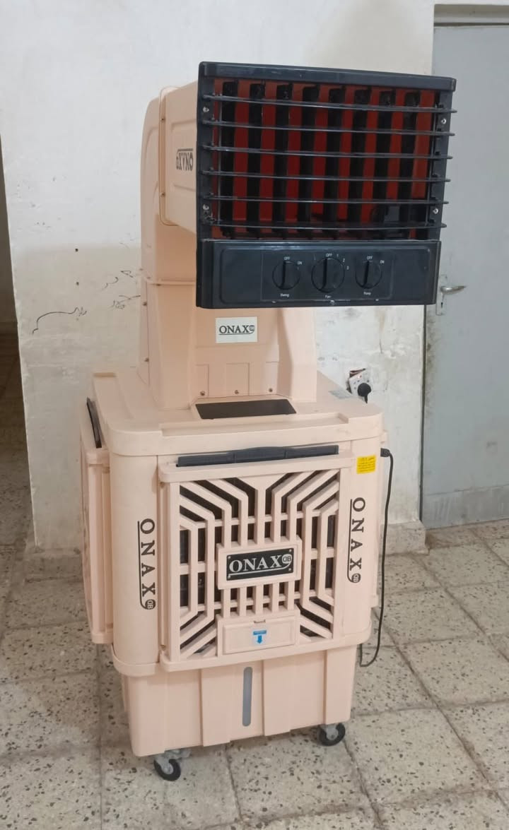 مبرده شغاله السعر ١٩٠ 
اتوهمت بسعر 😅


**إذا كنت صاحب هذا الإعلان وتريد حذفه لأي سبب، رجاءا أرسل رسالة إلى الدعم الفني**