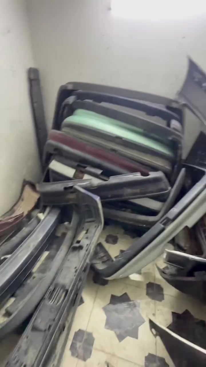 السلام عليكم يتوفر دعاميات اوميكا فكترا استرا كاديت لنسر سعر الزوج 60الف و  المفرد 35الف 

ويتوفر يدات اشاير لايت +يدات ماسحة جميع السيارات سعر الزوج 12 الف دينار شرط الفحص 
 
ويتوفر حساس اكرنك بي ام مارسدس وابل واسترا سعر القطعة 12 الف دينار شرط الفحص 

ويتوفر ابطاين متنوعة  سعر الزوج 25. الف دينار نضيفات بشكل 

واكو اهواي غراظ اذا حاب ادخل خاص وادزلك كافة التفاصيل 
 
علماً جميع الغراض اصلية (تفصيخ)

مكاني سامراء حي الجبيرية ال٢ مقابل جامع سيد حميد 

للتواصل على الارقام التالية
***********مصطفى
***********ياسر

