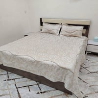 غرفة نوم نفرين • نضيف • مستعمل شوية