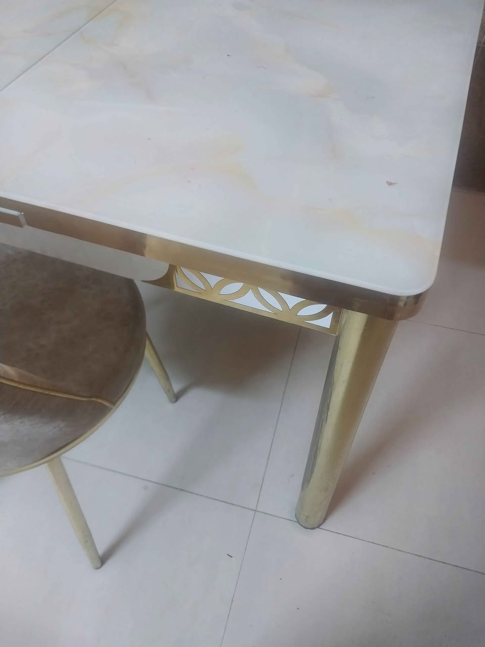 ميز طعام  نظيف جدا  و٣ كراسي ب ٢٠٠ وبيه مجال بغداد, العراق


**إذا كنت صاحب هذا الإعلان وتريد حذفه لأي سبب، رجاءا أرسل رسالة إلى الدعم الفني**