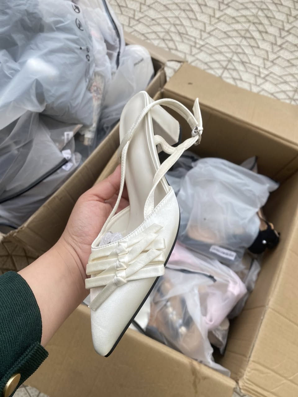 اشتغلنا ع النت لمده ٥ سنوات 
واجه الوكت الي يتحول الحلم لحقيقه 
ونفتح محلنا الخاص بالواقع  ♥️
راح تتوفر خدمة توصيل والاسعار الي يحبها كلبكم 
الترانشوزات ع ٨ الاف بسسس 
الي تحب تتابعنا الحساب مالتنا بـاخر صوره ♥️


**إذا كنت صاحب هذا الإعلان وتريد حذفه لأي سبب، رجاءا أرسل رسالة إلى الدعم الفني**