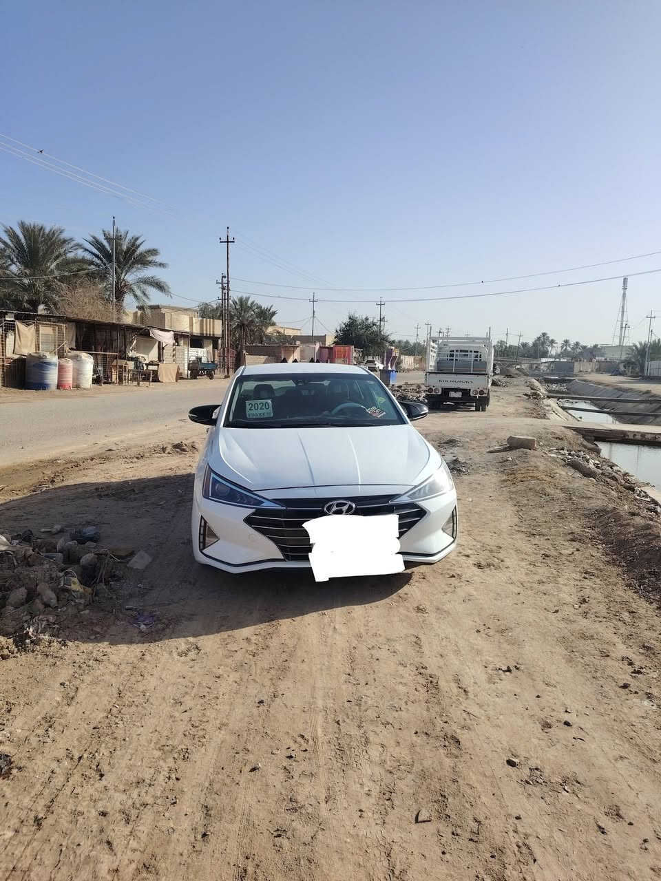 سلام عليكم النترا للبيع 2020  السياري جاهزين مكينه 2000 دوش كير ايتي السياري مابيهي نقص مكان السياري  كربلاء  رقم ***********   سعر 138 وبيهي مجال قليل كلش
