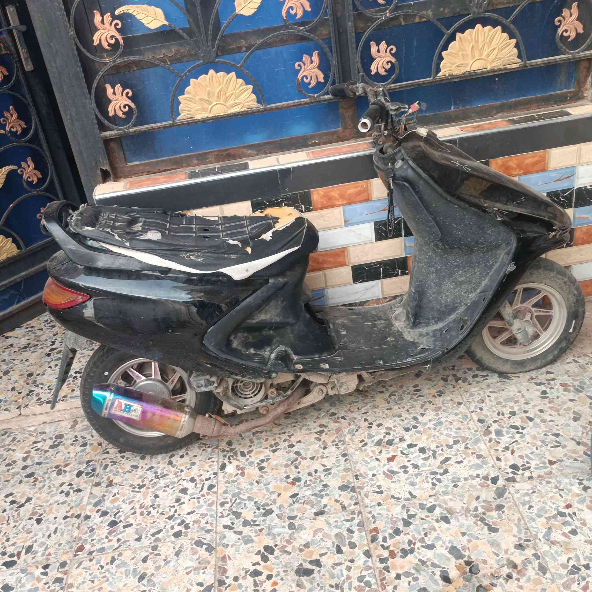 فراشه للبيع مزوده السعر 250 مكان المجر الكبير للستفسار اتصل ***********
