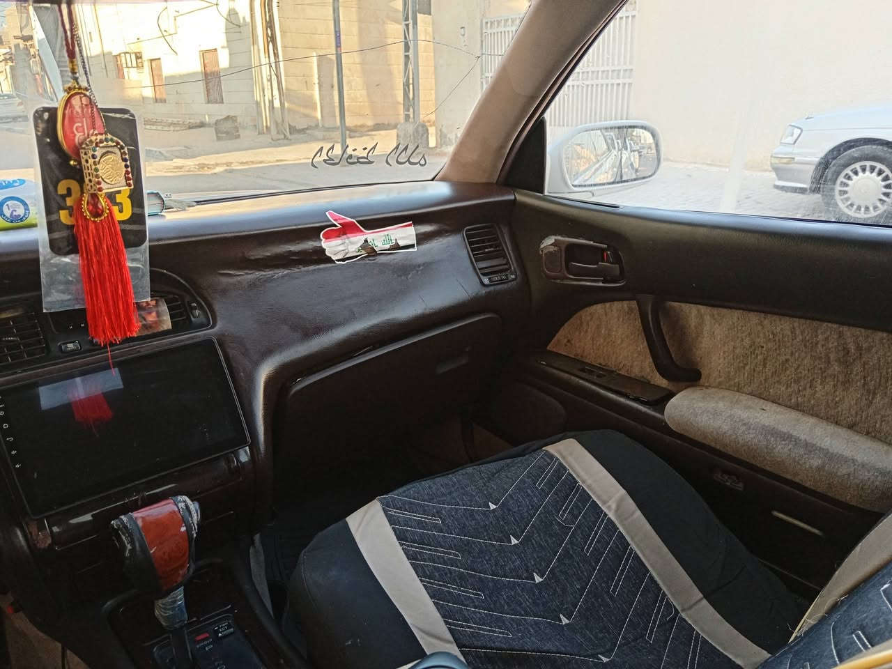 بطه فصل موديل 1994 كفاله عامه من الضربه والكص والنقل  مكينه كير تبريد حداده تخم تاير لايت  زنون اصلي سنويه لل نهاية 26 رقم انكليزي كامره خلفيه شاشه محرك2500 ديلكو سياره نضيفه مال جناي سعرها 62 وبيها مجال قليل البصره ***********
