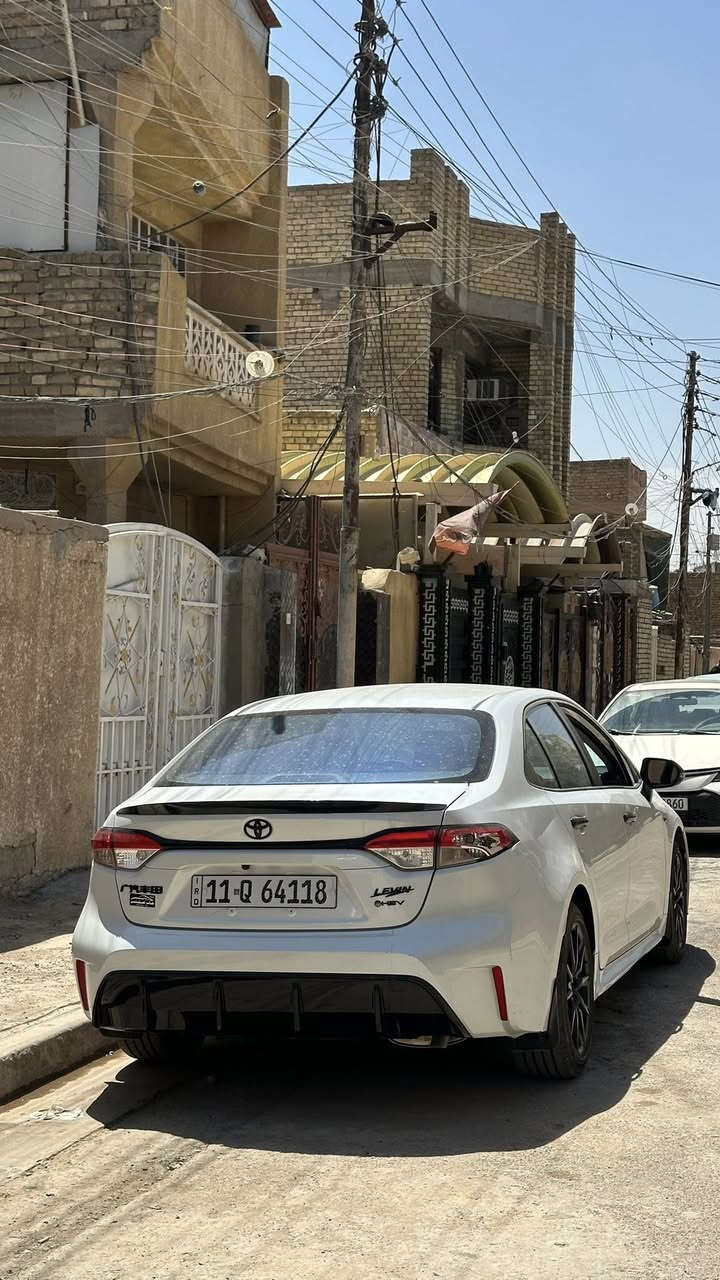 كورولا s بلاك ادشن ٢٠٢٥
فول مواصفات 
بانوراما
تحديد مسار 
قياده شبه ذاتيه
كاميرا خلفيه
كشن كهرباء
حساسات
قطعتين تبريد
دخول ذكي
كشنات جلد داخل احمر
ويل كب١٧ رياضي

السياره ماشية ٢٦،٠٠٠ كم ، بيها شخط بسيط بالجاملغ الخلفي عكس السائق 

وكلازه اللايت الخلفي مكسوره 

السياره مغلفه تغليف حراري للزجاج 

السعر ١٥٣$ 
رقم بغداد الدورة وعنواني الدورة ايضاً
***********
