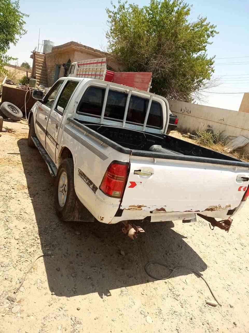 السلام عليهم كنو موديل 2007 منفيس اوراقها بيها محرك كير شرط السعر 22 او بيها مجال ***********
