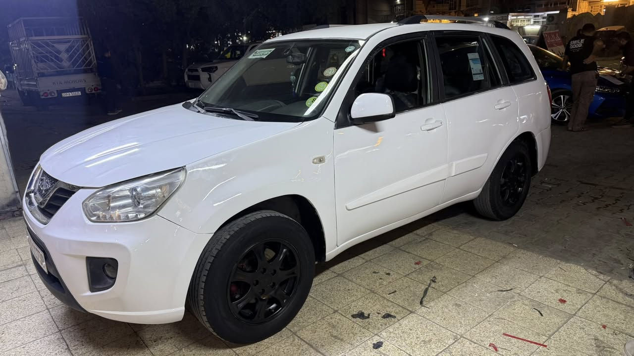 للبيع شيري تيكو موديل 2014  كير ميكانيك مكينه 2000 المرغوب رقم اربيل انكليزي تحويل مباشر بيها قطع صبغ خارجي بدون دواخل جاهزه كير مكينه صدر خلفي امامي تبريد مابيها اي نقص خير من الله السعر 58 مكانها بغداد الشعب للستفسار ***********
