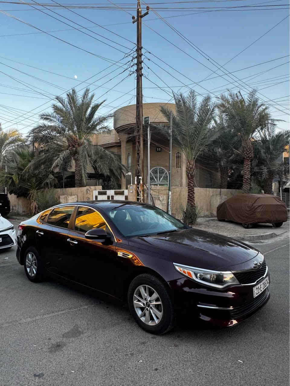 بيع او مراوس بكورلا هايبرد
السلام عليكم اوبتما 2016 وارد امريكي لون كرزي مميز رقم سليمانية باسمي هزه وفحص وسنويه جديد 2030 حادثها جاملغ خلفي صبغ وباب سايق صبغ بدون دواخل بدون ايرباك بدون تبديل سيارة ماشية 129 ميل 
سيارة جاهزة حدادية تبريد ثلج باتري جديد وعليها ادامه كاملة ربع دينار متصرف عليها 
محرك مجفت ع ايدي كير مكفول برغي ممفتوح بي شرط الفحص
السعر 115 وبيها مجال مكاني بغداد حي الحسين
*********** بغداد, العراق
