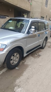 باجيرو • ٣٠٠٠ سي سي • مديل ٢٠٠٦