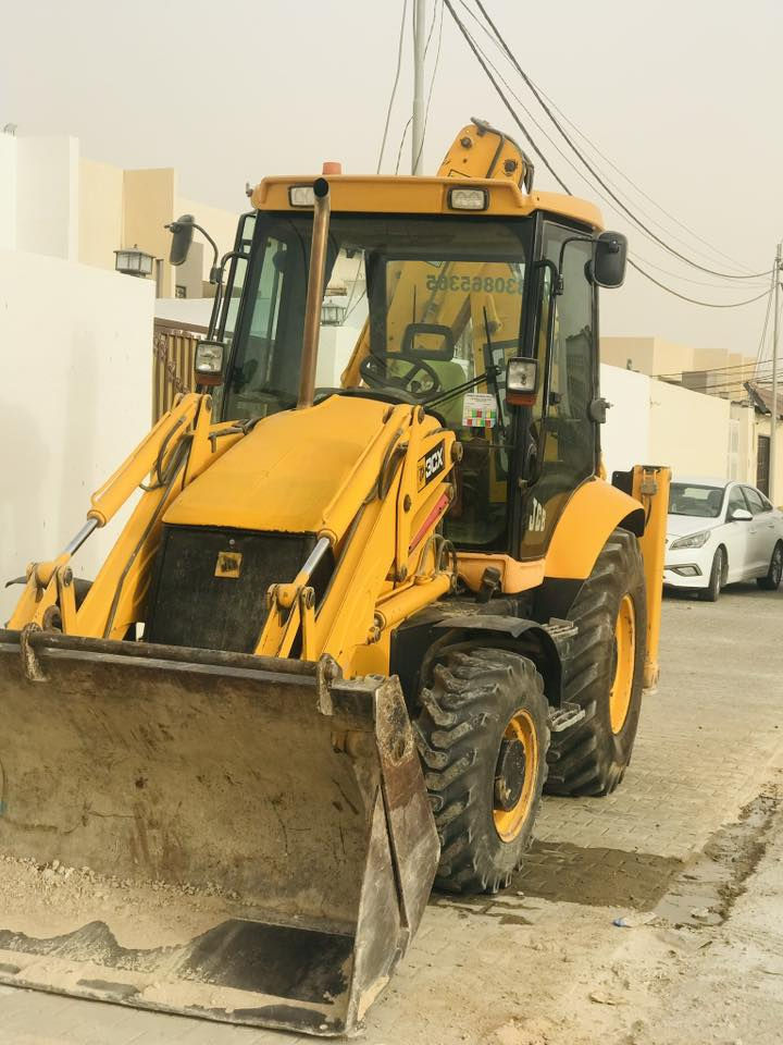 السلام عليكم للبيع جي سي بي موديل 2006 رقم اربيل بسمي فول مواصفات تبريد. مكاني بلنجف للتواصل ***********
