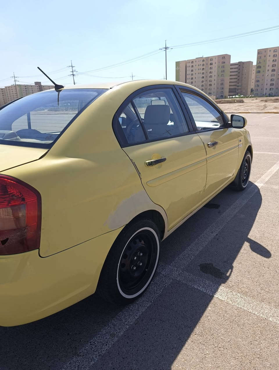 اكسنت شركه عامه 2011سياره بلادي بيه تلحيضات موضحه بل صور رقم  بغداد جاهزة كبل للشارع السعر85 رقم الهاتف ***********
